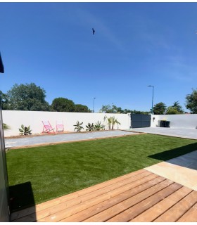 Gazon synthétique 43mm - WEMBLEY - à la coupe sur mesure - 100% recyclable - Largeur 4 mètre(s)